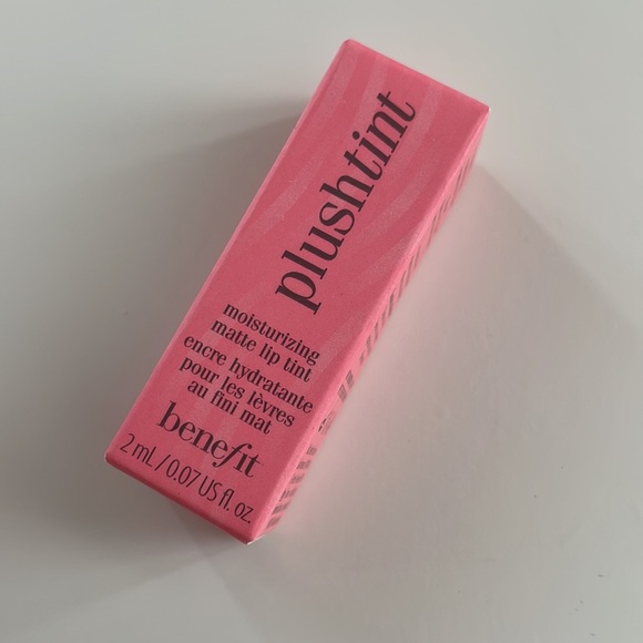 BENEFIT COSMETICS
Plush Tint
Deluxe mini in Cream Puff - Picture 2 of 3